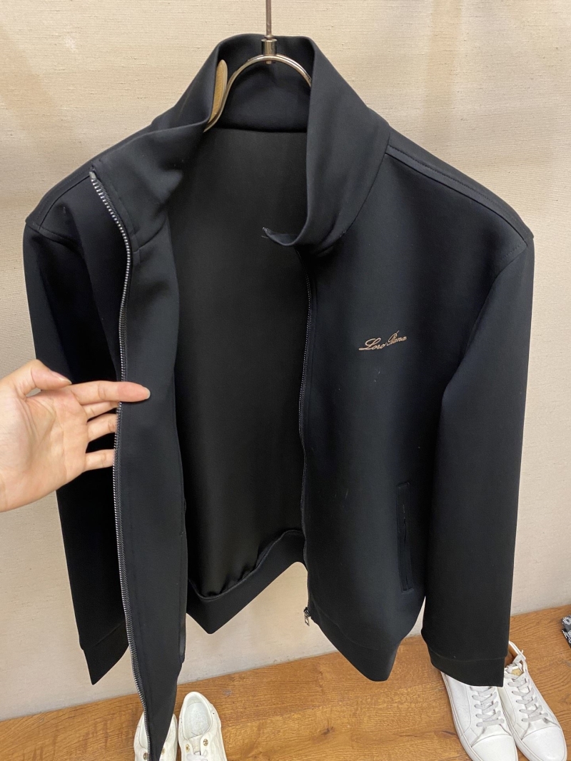 L0r0 P1ana suits